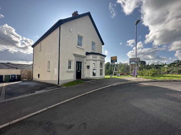 Photo 1 of 12 Fairfields Manor, Lisburn