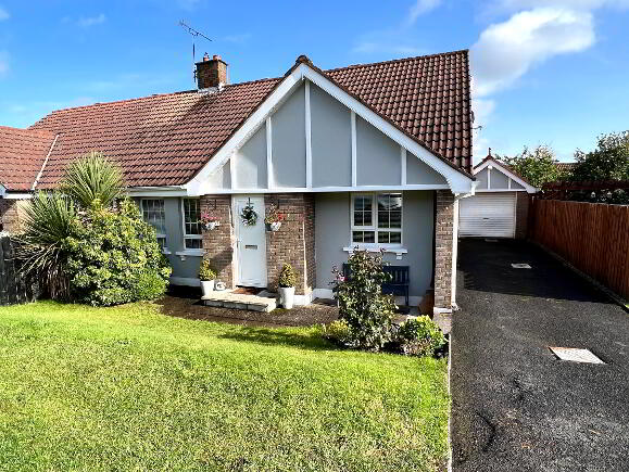 Photo 1 of 17 Thornlea Gardens, Lisaghmore, Derry