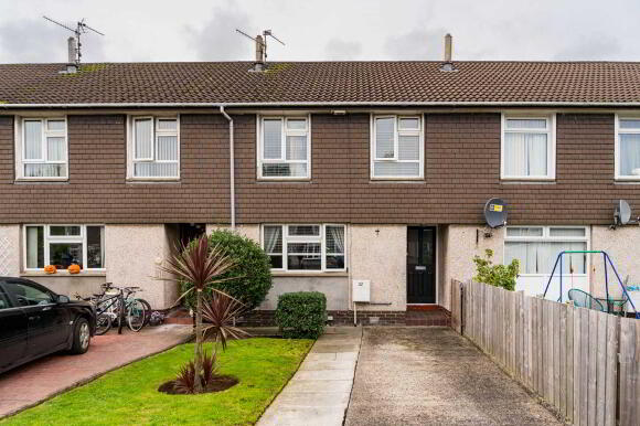 Photo 1 of 32 Edenvale Gardens, Lisburn