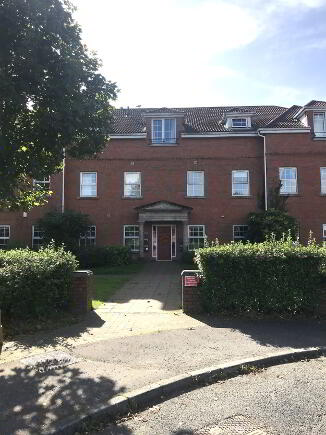 Photo 1 of 4d The Demesne, Hillsborough Road, Carryduff