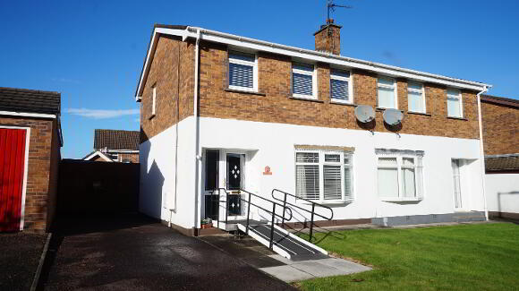 Photo 1 of 8 Deramore Drive, Moira