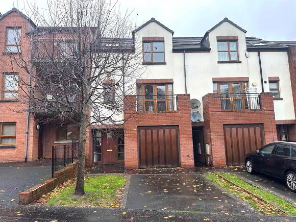 Photo 1 of 42 Redwood Grove, Dunmurry, Belfast