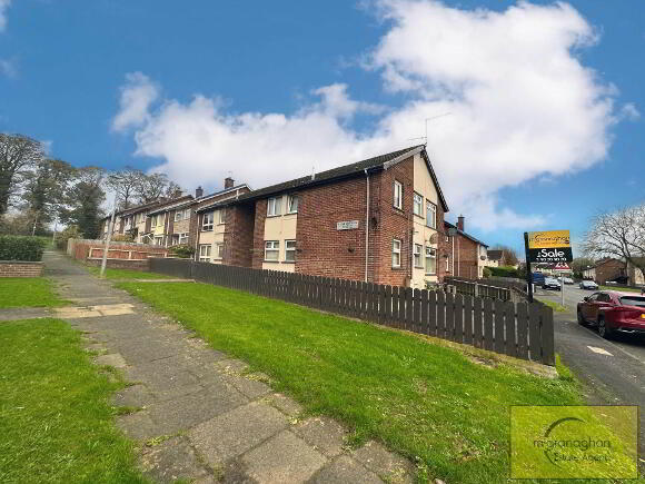 Photo 1 of 48b Alina Gardens, Dunmurry, Belfast