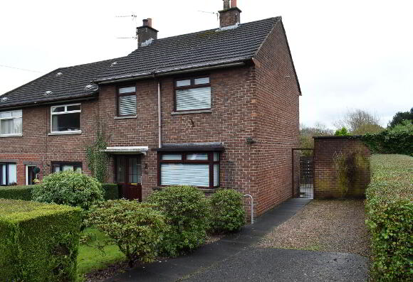 Photo 1 of 17 Lawnmount Crescent, Lisburn