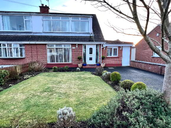 Photo 1 of 10 Tamworth Crescent, Waterside, L'Derry