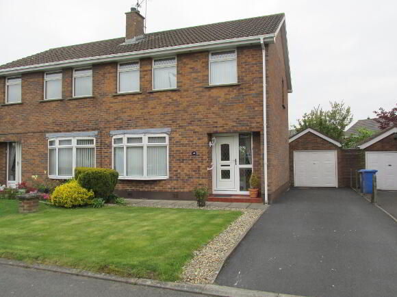 Photo 1 of 12 Deramore Close, Moira