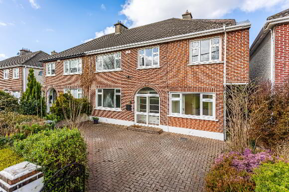 Photo 1 of 14 Lucan Heights, Lucan