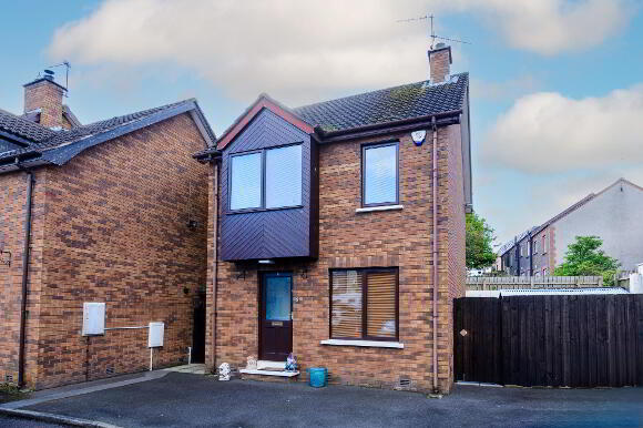 Photo 1 of 9 Tanners Court, Moira