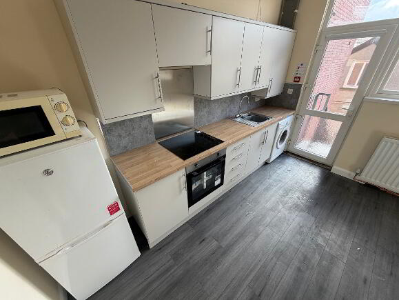Photo 1 of Apt 3, 84 Fitzroy Avenue, Belfast