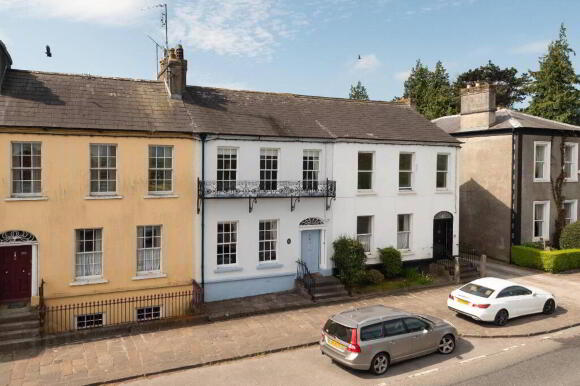 Photo 1 of 42 Willoughby Place, Enniskillen