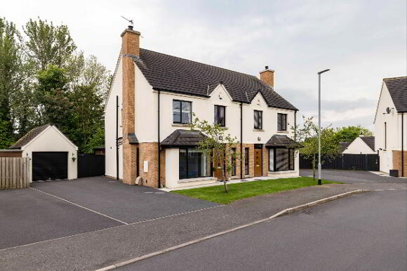Photo 1 of 31 Lotus Heights, Newry Road, Banbridge