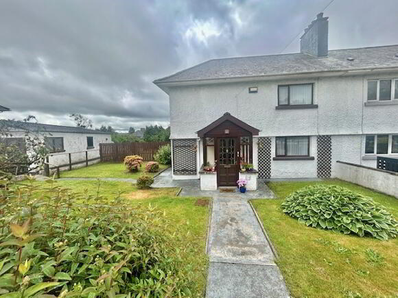 Photo 1 of 29 Messines Park, Pennyburn, Derry