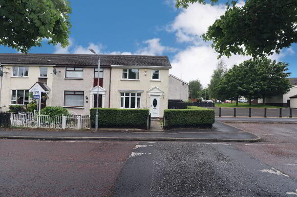 Photo 1 of 27 Broom Close, Belfast