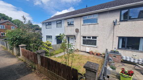 Photo 1 of 12 Kilmuir Avenue, Dundonald