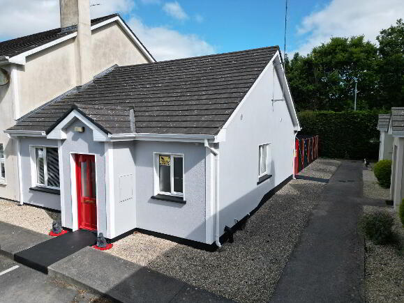 Photo 1 of 4 Park Court, Strokestown, Roscommon