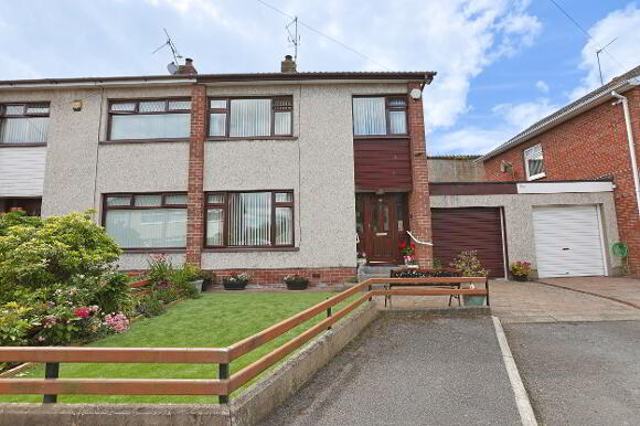 Photo 1 of 19 Mandeville Drive, Tandragee, Craigavon