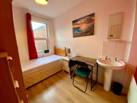 Photo 1 of Donegall Road, Room 2, All Bills Included, Belfast