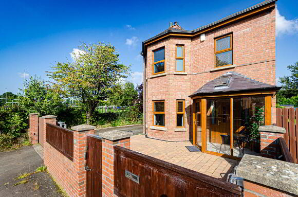 Photo 1 of 59 Onslow Gardens, Ravenhill, Belfast