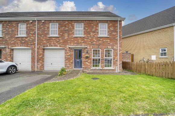 Photo 1 of 3 Holstein Lodge, Lisburn