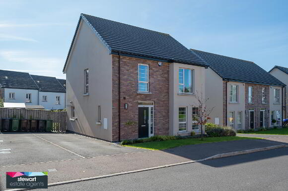 Photo 1 of 46 Woodbrook Walk, Lisburn