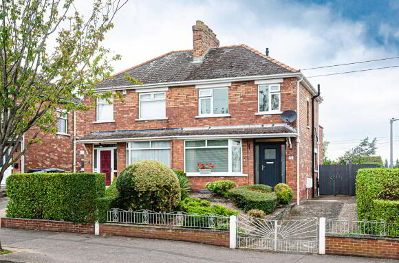 Photo 1 of 22 Mount Merrion Avenue, Belfast