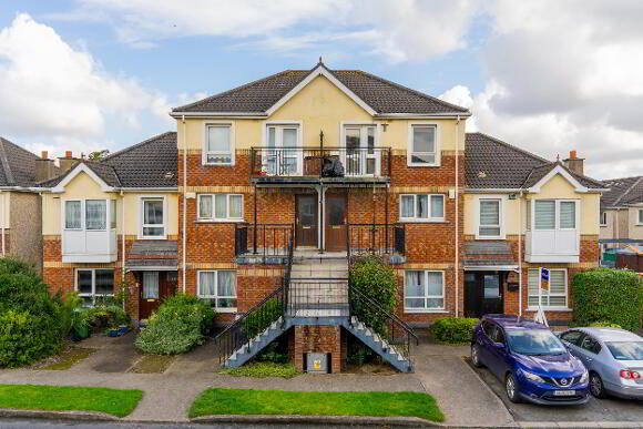 Photo 1 of 28 Castlegrange Square, Clondalkin, Dublin