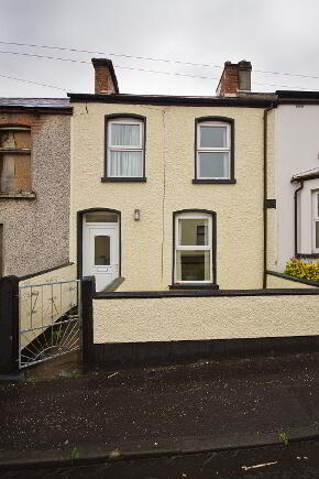 Photo 1 of 17 Hawthorn Terrace, Derry
