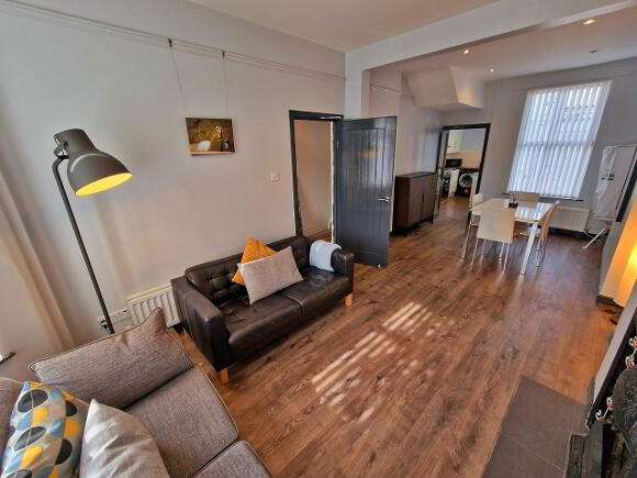 Photo 1 of Room 1, 32 Sandown Rd, Belfast