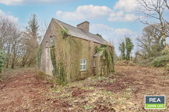 Photo 1 of Oakhampton, Newport
