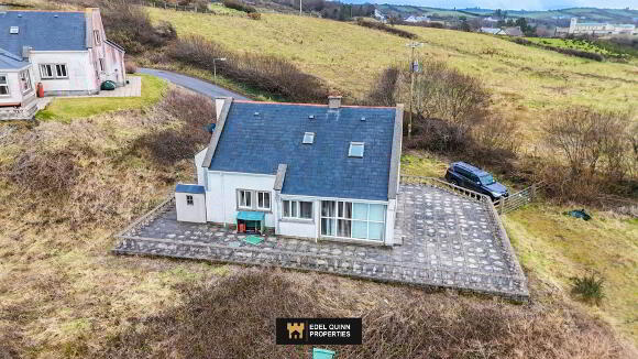 Photo 1 of 10 Ardeelan Cottages, Rossnowlagh