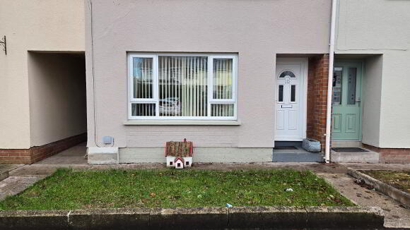 Photo 1 of 10 Patterson Park, Fintona, Omagh