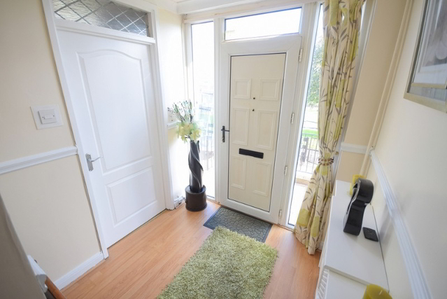 Photo 2 of 23 Forthill Gardens, Newtownabbey