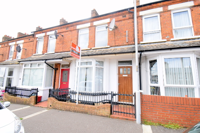 Photo 2 of 137 Rosebery Road, Belfast