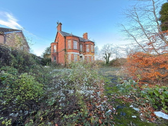 Photo 2 of 1 Serpentine Road, Belfast