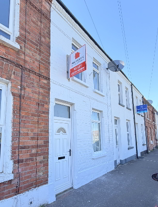 Photo 2 of 165 Avoniel Road, Belfast