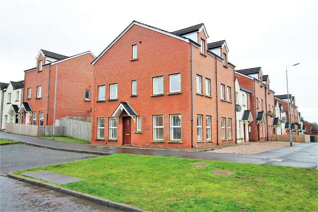 Photo 1 of 70 Lawnbrook Avenue, Belfast