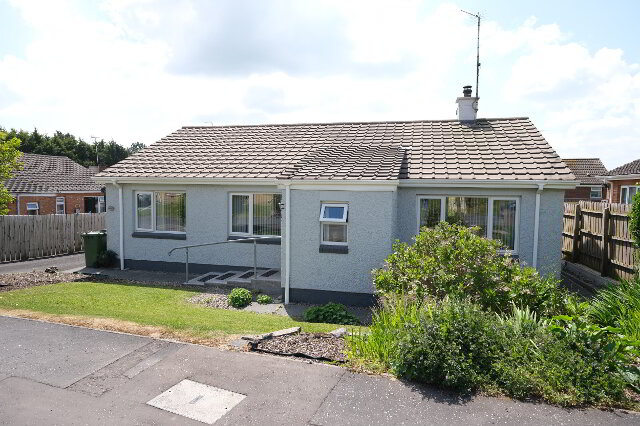 Photo 1 of 61 Glenwood Gardens, Enniskillen