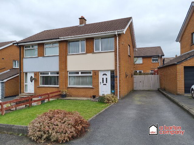 Photo 1 of 10 Beechgrove Crescent, Mossley, Newtownabbey