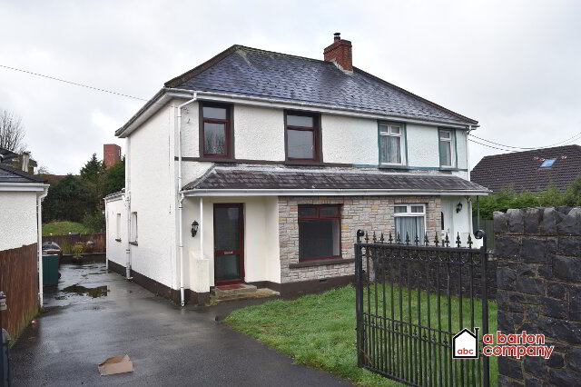Photo 1 of 30 Ballyclare Road, Glengormley, Newtownabbey