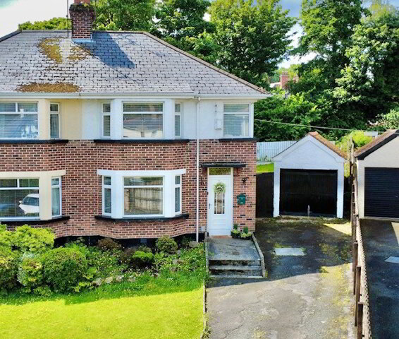 Photo 1 of 47 Aberfoyle Crescent, Derry