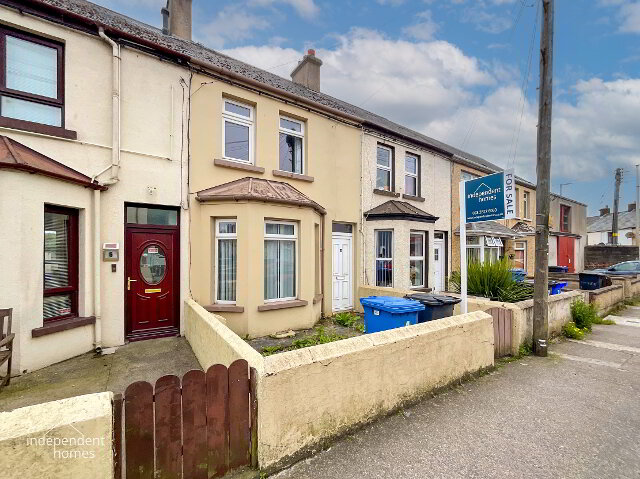 Photo 1 of 4 Newington Avenue, Larne