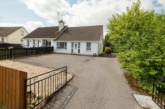 Photo 1 of 22 Moneynoe Park, Enniskillen