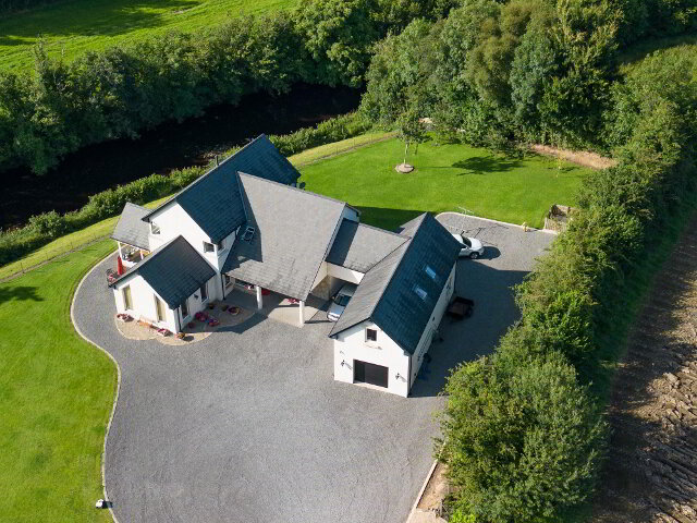 Photo 1 of 31 Killykeeran Road, Maguiresbridge