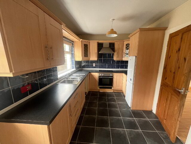 Photo 4 of 8 Aaran Avenue, Ballykeel 1, Ballymena