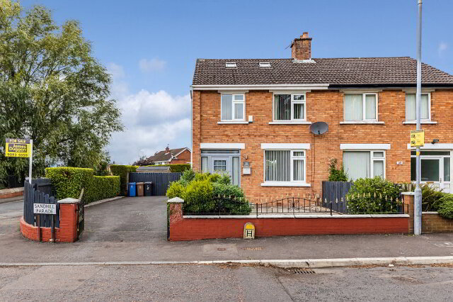 Photo 1 of 35 Sandhill Parade, Belfast