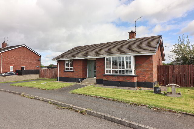 Photo 1 of 8 Allengrove, Lurgan