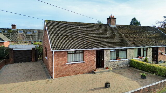 Photo 1 of 4 Rossdowney Drive, Lisnagelvin, L'Derry