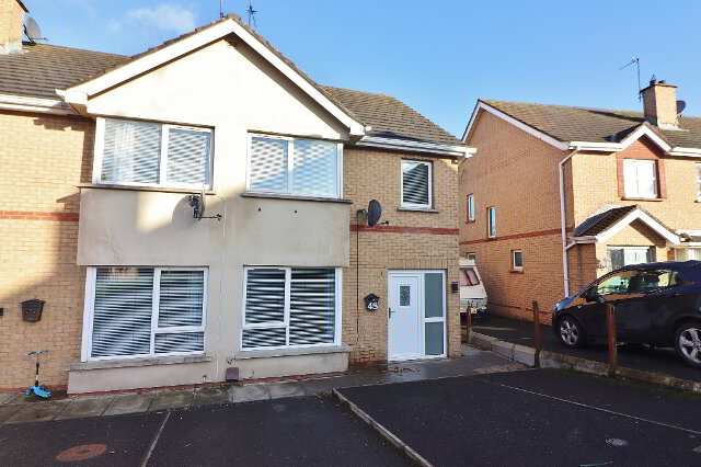 Photo 1 of 48 Fox's Glen, Lurgan