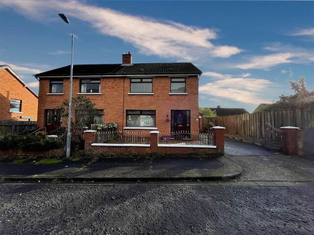 Photo 1 of 12 Dermott Hill Green, Belfast