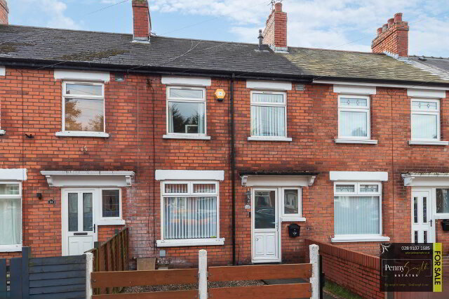 Photo 1 of 16 Sandbrook Park, Belfast